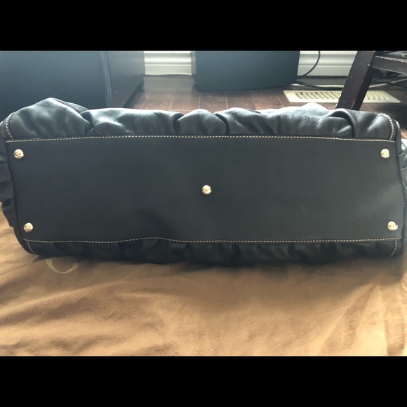 Gucci Leather Purse - Picture 7 of 7